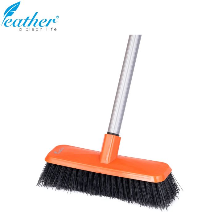 BATHROOM%20BRUSH%20LONG%20WITH%20120CM%20PLASTIC%20COATED%20METAL%20HANDLE%20-%20FEATHER%20-%20Image%205