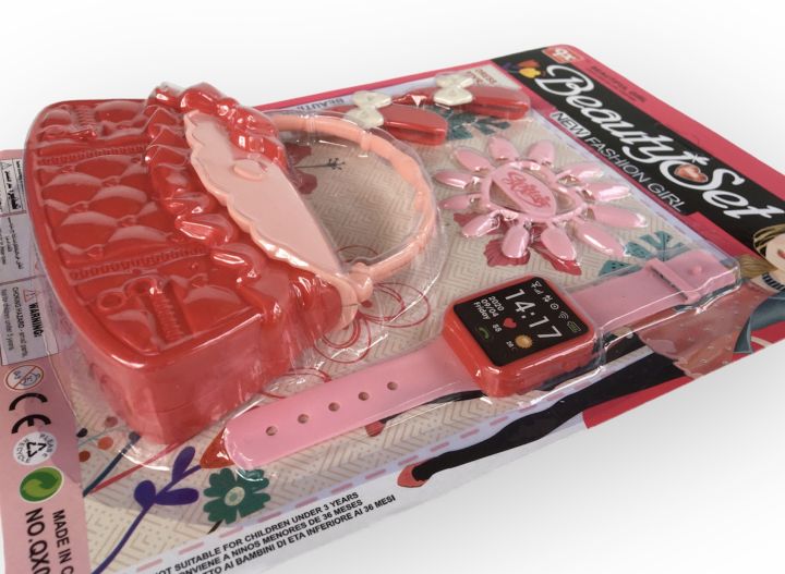 Fashion%20Girl%20Beauty%20Kit%20Play%20Set%20Toy%20For%20Kids,%20Fashion%20Girl%20Accessories%20Play%20Set%20For%20Kids,%20Beauty%20Card%20Toy%20Play%20Set.%20-%20Image%203