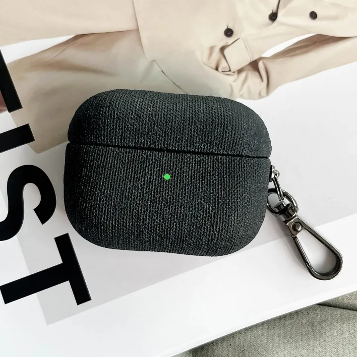 Fine%20Cloth%20Texture%20Earbuds%20Box%20PC%20Case%20with%20Hook%20For%20AirPods%20Pro%20-%20Image%208