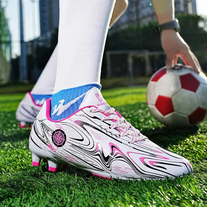 Sale%20Cheap%20Football%20Shoes%20Men%20Women%20Fashion%20Lightweight%20Soccer%20Cleats%20Teenthager%20Long%20Spikes%20Futsal%20Sneakers%20chuteira%20campo%20-%20Image%204