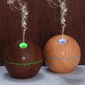 200ml Mini Humidifier Aroma Diffuser Ultrasonic USB Portable Air Humidifiers with LED Light. 