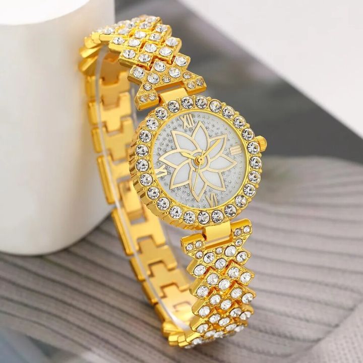 Fashionable%20Women's%20Jewelry%20Set:%205PCS%20-%20Watch,%20Rhinestone%20Quartz%20Watch,%20Crystal%20Necklace,%20Earrings,%20Ring%20-%20Image%204