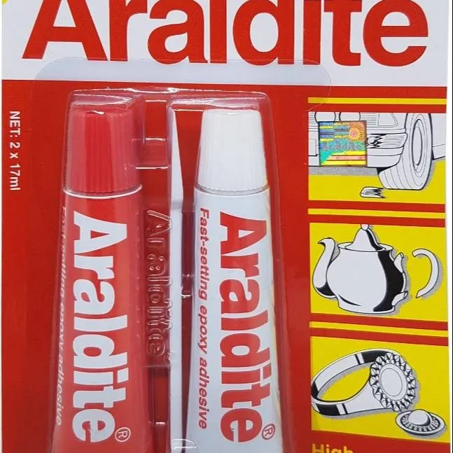 Araldite%20Glue%20High%20Performance%20Epoxy%205%20Minutes%20Rapid%20Adhesive%20(2%20%C3%97%2017ml)%20-%20Image%203