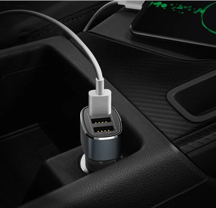 MCDODO%205V%205.2A%20Three%20USB%20ports%20car%20charger%20-%20Image%208