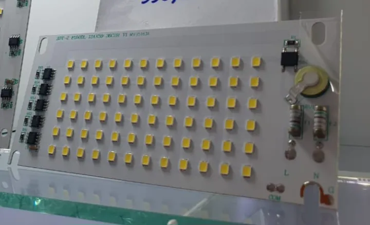 LED%20Flasher%20Chip%2050%20W%20Cool%20White%20230%20V%20AC%20-%20Image%205