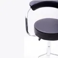 Adjustable Height Swivel Cushioned Bar Stool. 