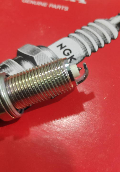 Honda%20Spark%20Plug%204%20pcs%2012290-RBJ-003%20NGK%20DILFR6F11G%20For%20Honda%20Insight%20-%20Image%205