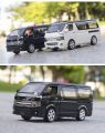 1:32 Die Cast Toyota KDH Hiace Van Model Simulation Alloy Car Bus Pull Back Sound and Light Children's Metal Toy. 