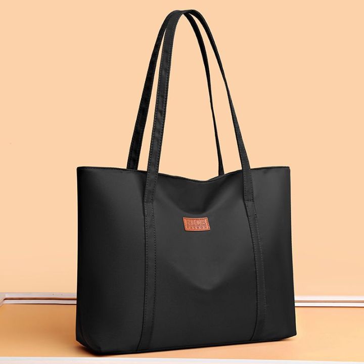 Bag%20Women's2023New%20Waterproof%20Handbag%20Large%20Capacity%20Korean%20Style%20Shoulder%20Bag%20Fashion%20All-Match%20Commuter%20Tote%20Bag%20-%20Image%203