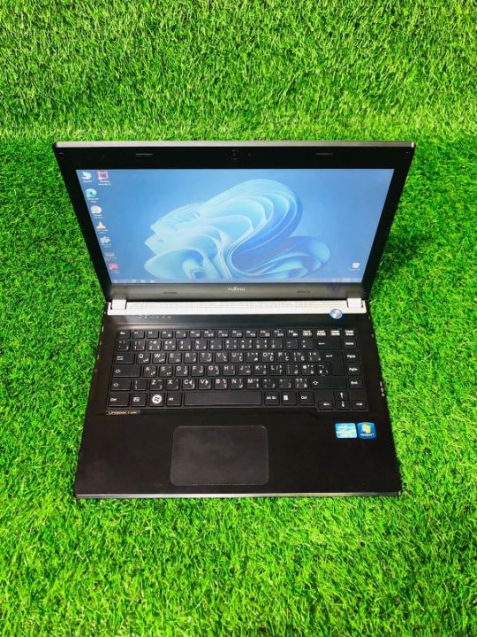 Fujitsu%20LifeBook%20UH552%20Core%20i5%208GB%20Ram%20,%20500GB%20HDD%20Laptop%20Windows%2010%20Original%20-%20Image%203