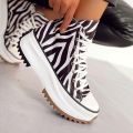 【FOOT SOFA】 Sneakers Women Shoes Pattern Canvas Shoe Casual Women Sport Shoes Flat Lace-Up Adult Zapatillas Mujer Chaussure Femme. 