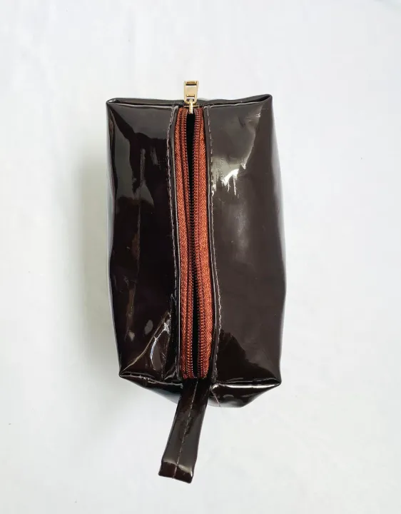 Enmark%20Perfection%20Glossy%20Dark%20Brown%20Ladies%20Handbag%20with%20Pouch%20-%20Image%203