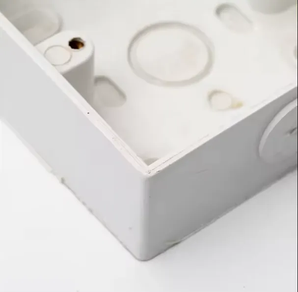 Single%20Sunk%20Wall-Mount%20Box%20for%20Electrical%20Wiring%20and%20Component%20Housing%20-%20Image%203