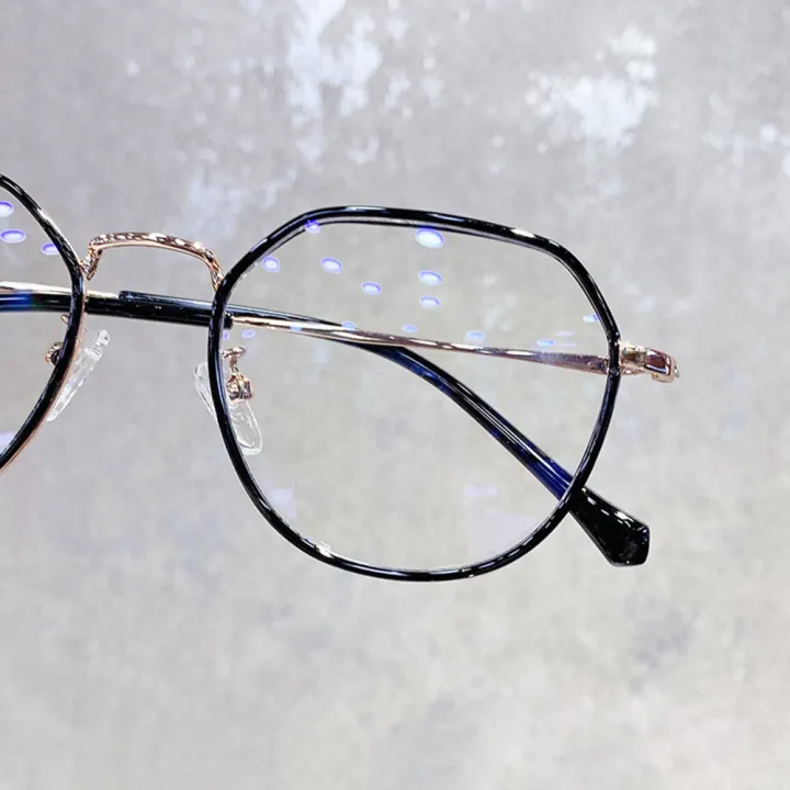Unisex%20Blue%20Ray%20Blocking%20Glasses%20Fashion-forward%20Big%20frame%20Fashionable%20Glasses%20Frames%20Glasses%20Blue%20ray%20protection%20Prescription%20ready%20Blue%20light%20blocking%20for%20Office%20use%20Gaming%20Study%20Outdoor%20activities%20-%20Image%208