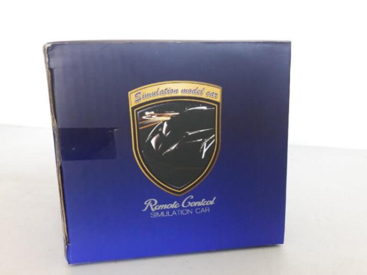 Scale%20Simulation%20Remote%20Control%20Car%20-%20Full%20function%20Radio%20Control%20-%20Image%204