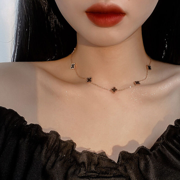 Fashion%20Four-leaf%20Double%20Sided%20Necklace%20For%20Girls%20Women%20Elegant%20Choker%20Necklace%20Jewelry%20Gift%20-%20Image%205