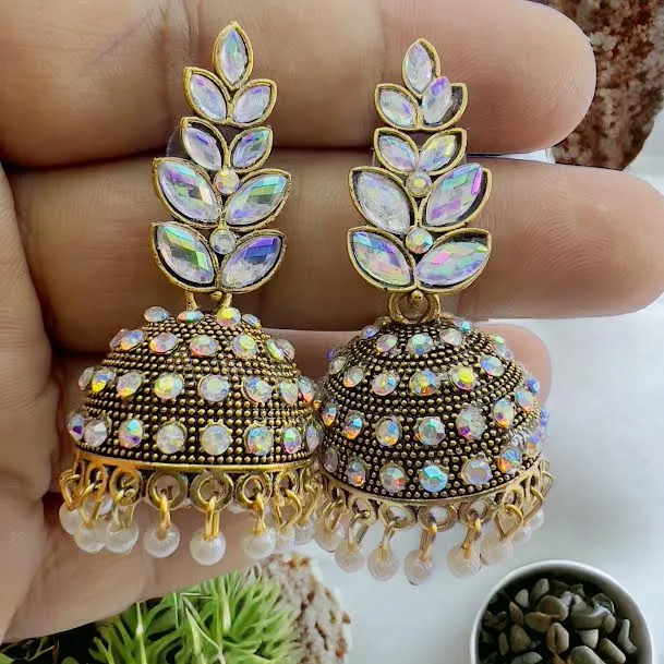 ESH%20Light%20gold%20Indian%20Vintage%20Bollywood%20dangle%20drop%20jhumka%20jimikki%20earring%20Trendy%20Leaf%20Design%20Pearl%20Drop%20&%20Multi%20Stone-Studded%20earring%20for%20women%20and%20girl%20-%20Image%209