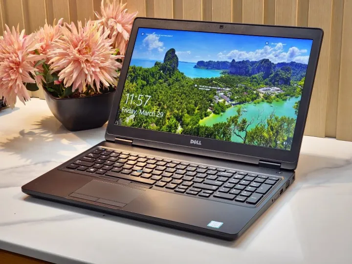 Dell%20Latitude%205580%20%20i5%207th%20Gen%2016GB%20Ram%20512GB%20NVME%20SSD%20%2015.6inch%20Laptop%20-%20Image%204