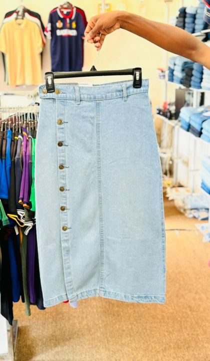Side%20Button%20High%20Waist%20Non-Stretch%20Denim%20Skirt%20%E2%80%93%20Mid-Calf%20Length%20-%20Image%204