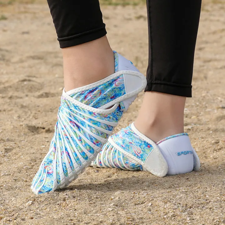 Indoor%20Sports%20Shoes%20Men%20and%20Women%20Treadmill%20Mute%20Fitness%20Shoes%20Skipping%20Rope%20Yoga%20Training%20Portable%20Wrapped%20Bat%20Shoes%20-%20Image%205