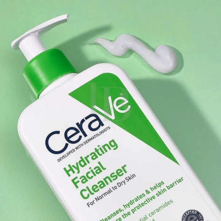 CeraVe%20Hydrating%20Facial%20Cleanser%20For%20Normal%20To%20Dry%20Skin%20236ml%20-%20Image%203