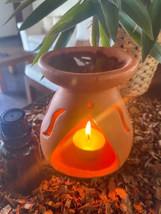 Oil Burner Clay With pure Cinnamon Oil - 30ml