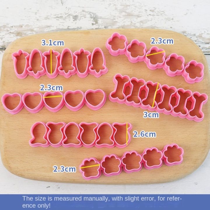 Fish%20Shaped%20Treats%20Cookie%20Cutters%20Plastics%20Small%20Bone%20Baking%20Mold%20Mini%20Goldfish%20Dog%20Paw%20Diy%20Cake%20Mould%20Pet%20Baking%20Tools%20-%20Image%207