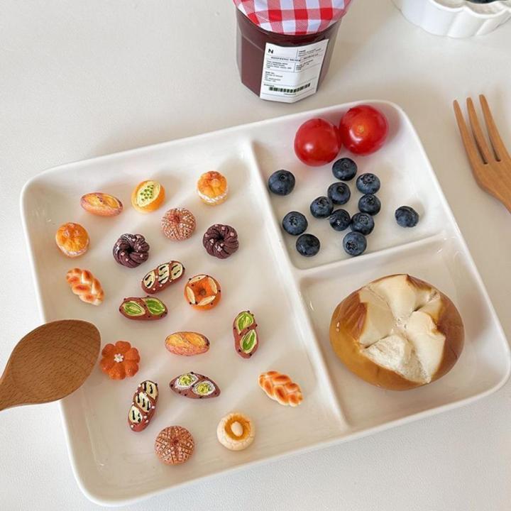 Small%20Toast%20Magnetic%20Sticker%20Simulated%20Refrigerator%20Magnet%20Magnetic%20Realistic%20Mini%20Bread%20Magnet%20for%20Office%20Whiteboard%20Fridge%20Metal%20Surface%20-%20Image%208