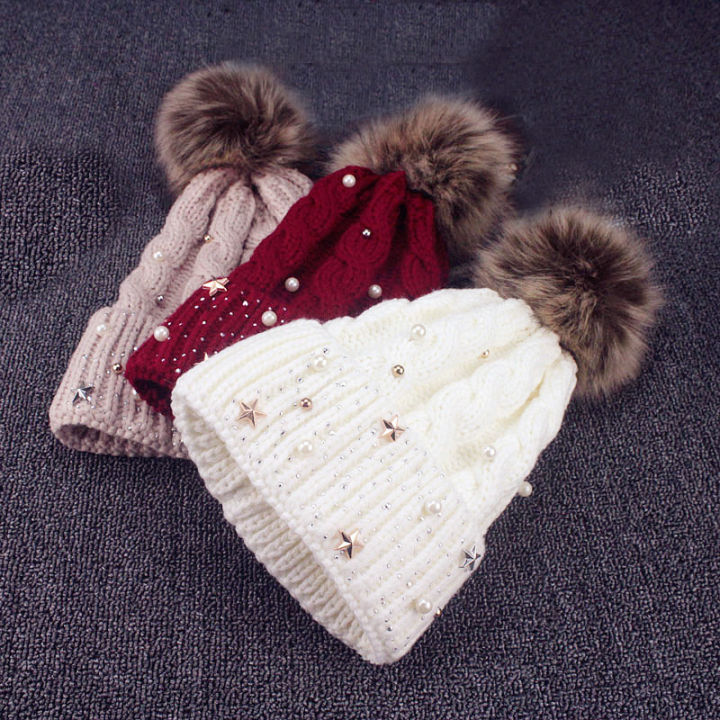 %E3%80%90EleganceEssence%E3%80%91New%20Winter%20Wool%20Knitted%20Beanies%20Women%20Faux%20Fur%20Pom%20Poms%20Fashion%20Pearl%20Hat%20Female%20Girls%20Beanie%20Cap%20Pompom%20Winter%20Hats%20Xmas%20Gifts%20-%20Image%203
