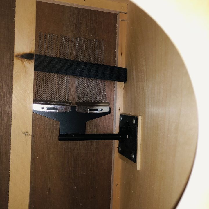 MP%20%20Adjustable%20Cajon%20box%20with%20padded%20Bag%20Maverick%20Percussion%20Adjustable%20Snare%20Wire%20Cajon%20Box%20Drum%20with%20Padded%20Gig%20Bag%20and%20padded%20foam%20seat%20-%20Natural%20Faceplate,%2019"x12"x11"%20MP%20Cajon%20-%20Image%208