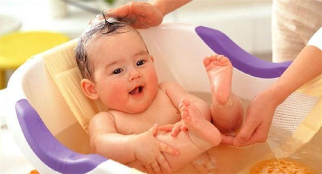 baby adjustable shower net bath