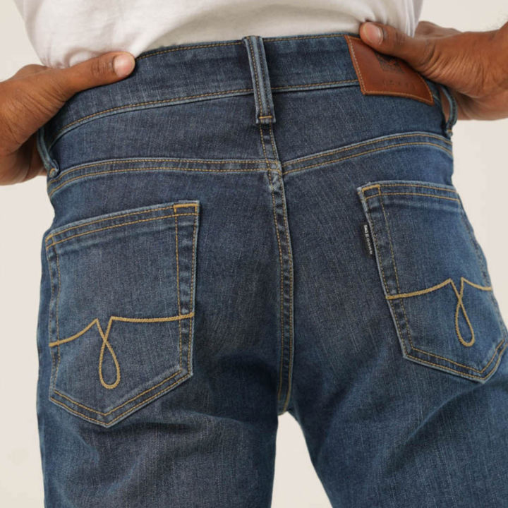 Moose%20Men%E2%80%99s%20Slim%20Fit%20Jeans%20%E2%80%93%20Mid%20Indigo%20-%20Image%207