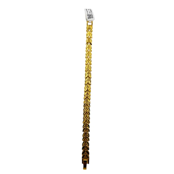 Gold%20plated%20breslet%20Rich%20Look%20Beautiful%20Leaf%20Bracelet%20For%20Women%20Eye-catching%20baselet%20Design%20-%20Image%203