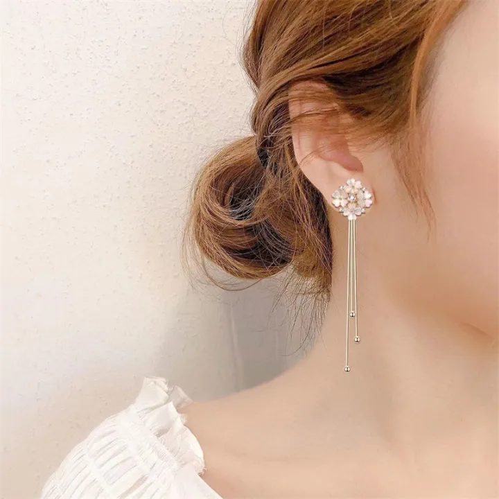 1Pair%20Fashion%20Korean%20Style%20Long%20Dangle%20Earrings%20For%20Women%20Shiny%20Flower%20Tassel%20Drop%20Earring%20Vintage%20Gold%20Color%20Jewelry%20-%20Image%203