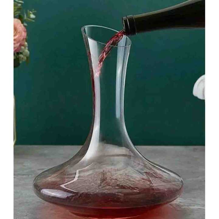 Exquisite wine decanter