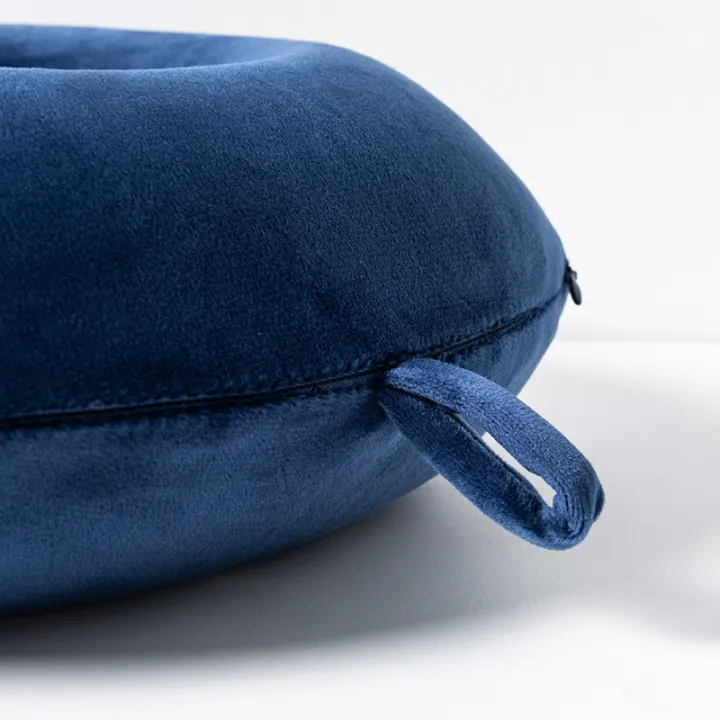 Memory%20Foam%20Neck%20Pillow%20U-Shape%20%7C%20Washable%20Travel%20Pillow%20for%20Airplane%20Car%20Office%20%7C%20Soft%20Nonwoven%20Cover%20%7C%205%20Colors%20%7C%2033x26x9.5cm%20-%20Image%204