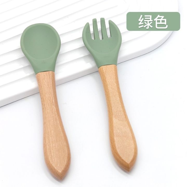 Children's Silicone Spoon with Wooden Handle Food Grade Soft Rubber Baby Feeding Tableware Can Bite Spork