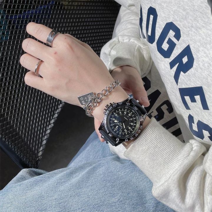 American%20Retro%20Large%20Dial%20Silicone%20Watch%20High%20Street%20Hip%20Hop%20hiphop%20Handsome%20and%20Cool%20Teen%20High%20School%20Student%20-%20Image%202