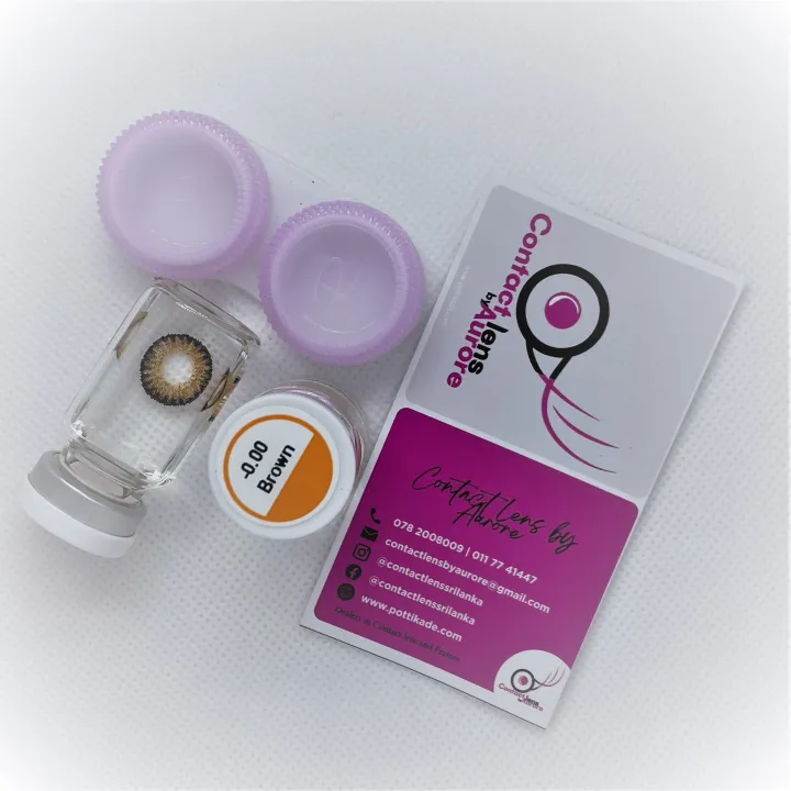 Freshlook%20Colorblends%20Brown%20-%20Image%203