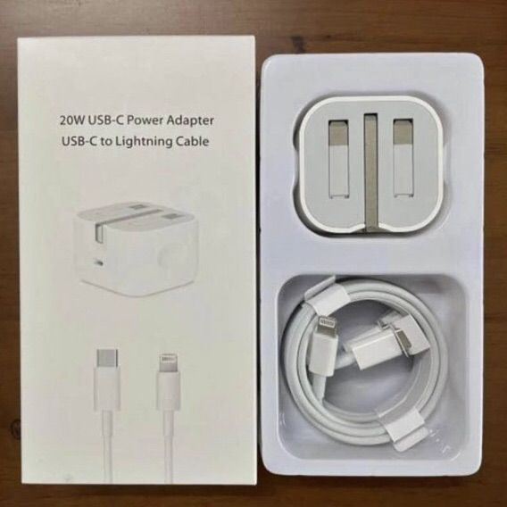 iPhone%2013%20pro%20max%2020W%20USB-C%20Power%20Adapter%20USB-C%20to%20Lightning%20Cable%20Charging%20Dock%20For%20Apple%20Wall%20Charger%20-%20Image%202