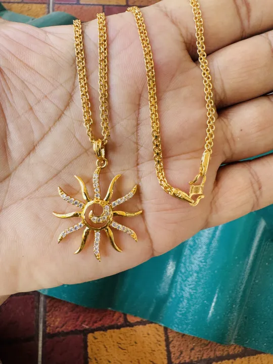 Gold%20plated%203mm%2018/24%20Inch%20Bismark%20chain%20with%20sun%20design%20Pendant%20with%20stone%20for%20women%20-%20Image%202