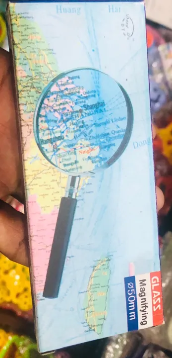 Magnifying%20Glass%20-%2050mm%20-%20Image%204