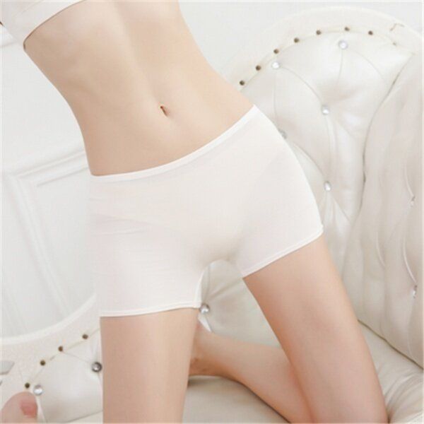 Women%20Soft%20Seamless%20Safety%20Pants%20Under%20Skirt%20Modal%20Ice%20Silk%20Breathable%20Shorts%20-%20Image%203