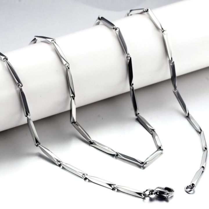 Gold%20and%20silver%20colour%20stainless%20steel%20high%20standard%20chain%20necklace%20for%20men%20and%20women%20-%20Image%204