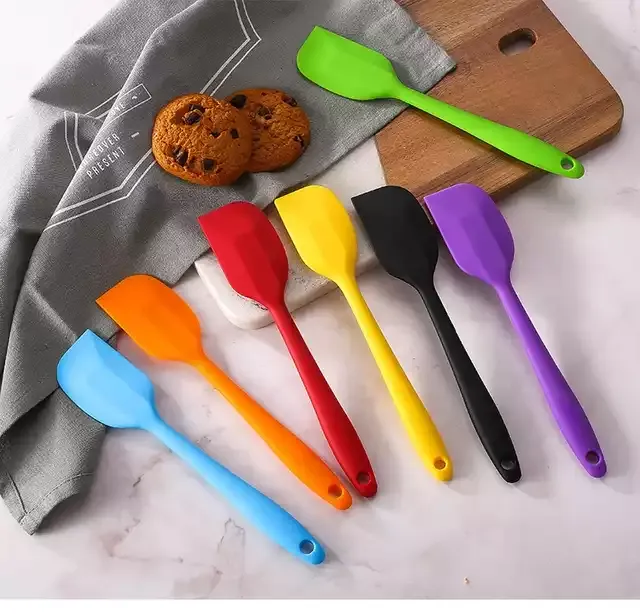 Silicone%20Spatulas%2021cm%20Small%20Rubber%20Spatula%20Heat%20Resistant%20Non-Stick%20Flexible%20Baking%20Mixing%20Tool%20-%20Image%203