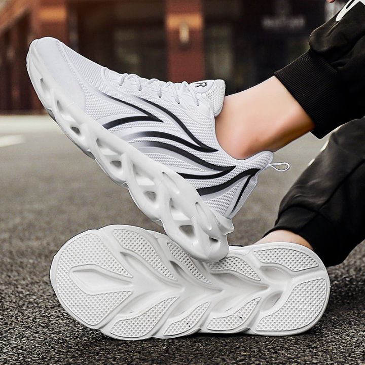 Men's%20Flame%20Print%20Sneakers%20Mesh%20Breathable%20Sneakers%20Comfortable%20Running%20Shoes%20Outdoor%20Men%20Sneakers%20Athletic%20Shoes%20Zapatos%20Hombre%20-%20Image%205