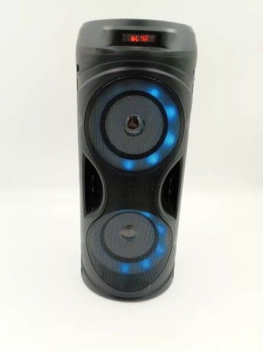 Roseland%20Boomer%20Speaker%20RS-700%20Bluetooth%20Boombox%20-%20Image%202