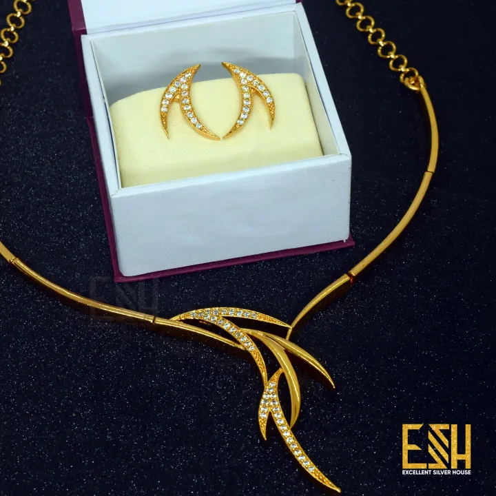 BUY%20ONE%20GET%20ONE%20FREE%20-%20Buy%20Gold-plated%20Stylish%20Quality%20Necklace%20With%20Earring%20get%20beautiful%20link%20bracelet%20and%20gift%20box%20for%20Woman%20and%20girl%20-%20Image%207