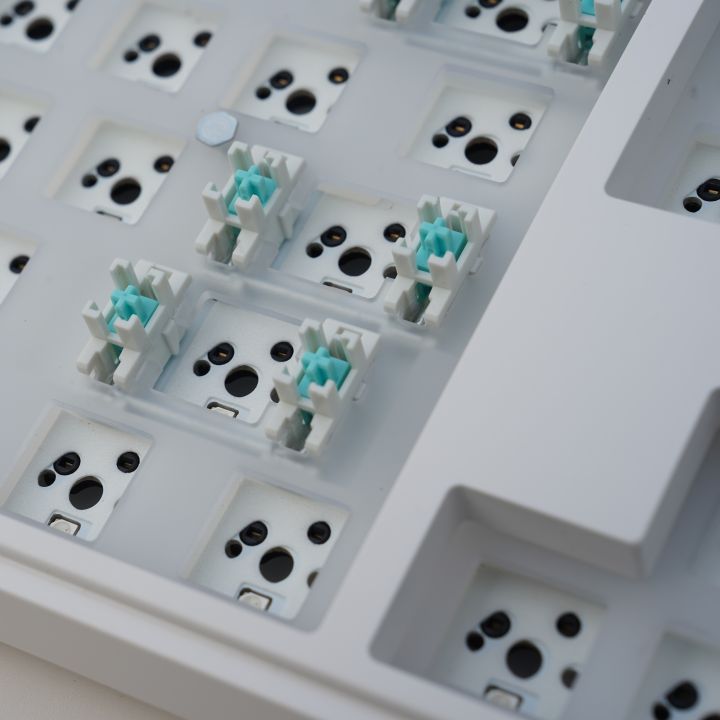 MATHEW%20MK86%20Kit/Barebone%20TKL%20RGB%203%20Mode%20Mechanical%20Keyboard%20PC/Polycarbonate%20Plate%20Gasket%20Structure%20Hot%20Swappable%20Wireless%20-%20Image%205