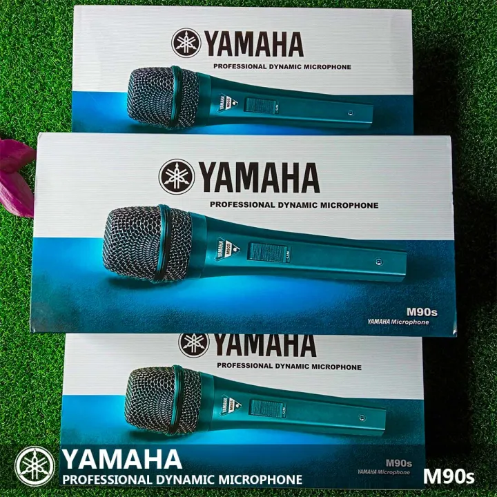 Yamaha%20M90s%20Professional%20Dynamic%20Wired%20Microphone%20For%20Karaoke/Vocal%20Yamaha%20Microphone%20-%20Image%208